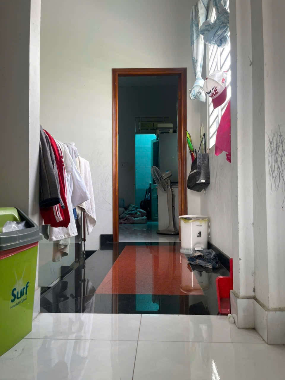 GẤP BÁN NHANH NHÀ TRỆT LẦU – XE HƠI NGỦ TRONG NHÀ – HUỲNH THỊ HAI CHỈ 4.5 TỶ! 4