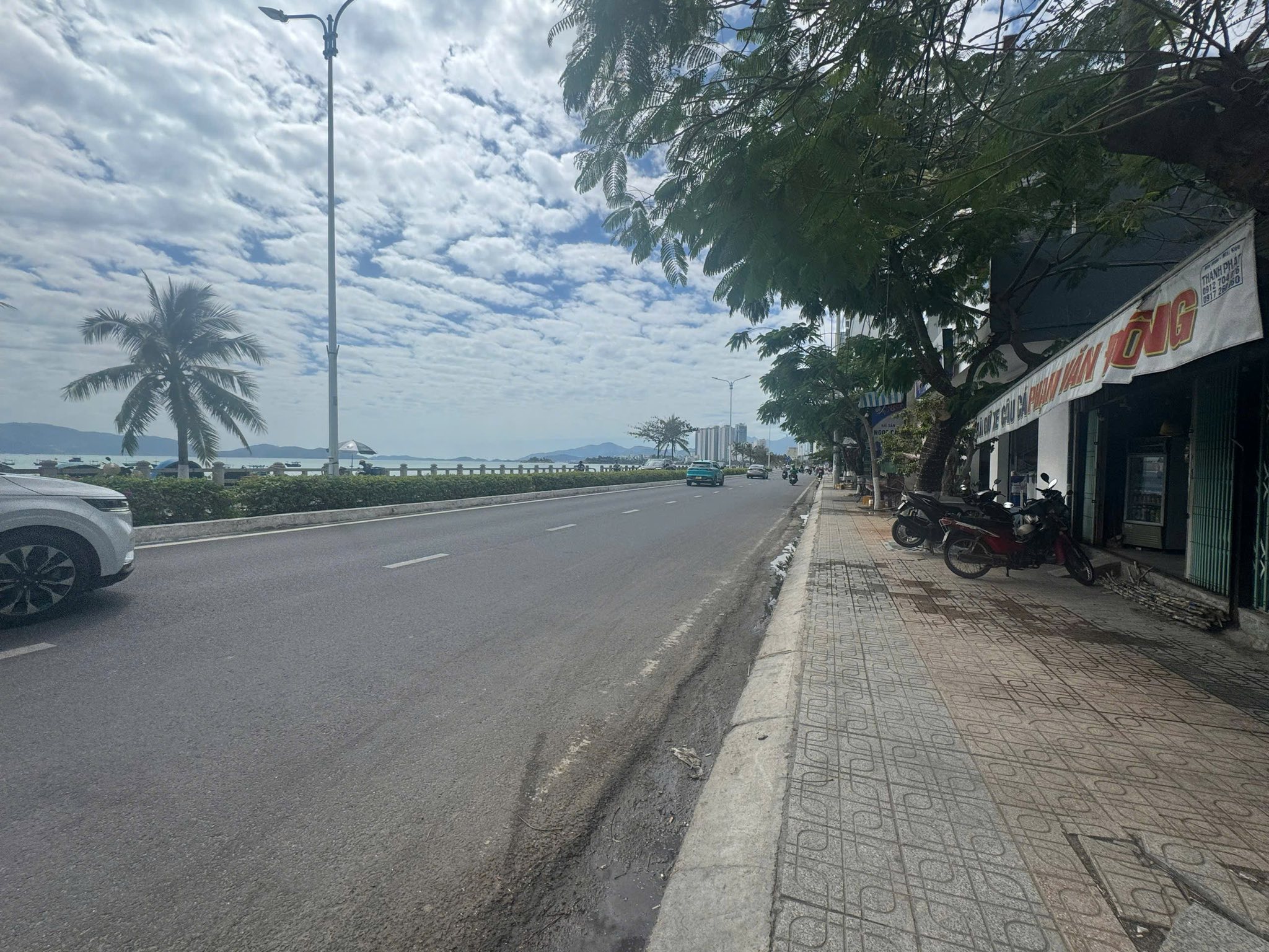 SIÊU PHẨM LÔ ĐẤT MẶT TIỀN PHẠM VĂN ĐỒNG, VĨNH HÒA, BẮC NHA TRANG, GIÁ CHỈ 49 TỶ 2