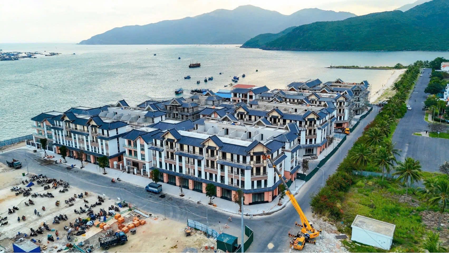 NHÀ 4 TẦNG VINHOMES PEARL BAY NHA TRANG SỞ HỮU NGAY, CHIẾT KHẤU ĐẾN 7,5%