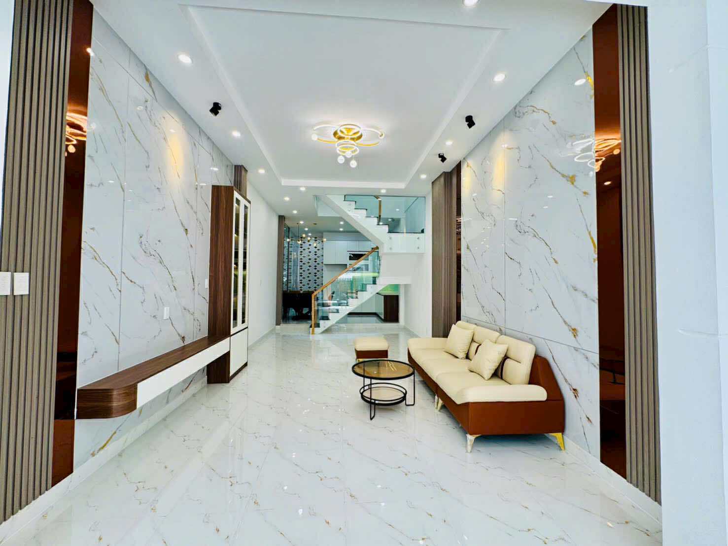 NHÀ MẶT TIỀN KINH DOANH ÂU CƠ – 62m² – 3 TẦNG – GIÁ CHỈ TỶxx 5