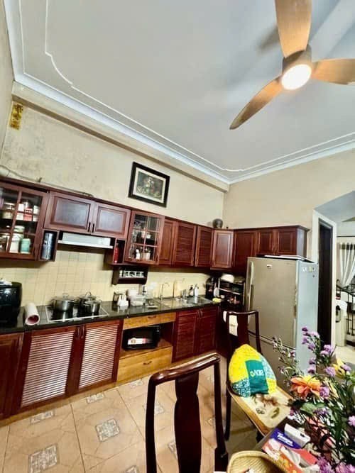 BÁN NHÀ NGÕ 189 HOÀNG HOA THÁM 76M 4 TẦNG VỈA HÈ Ô TÔ TRÁNH KD TỐT GIÁ 33.8 TỶ 0878168006 4