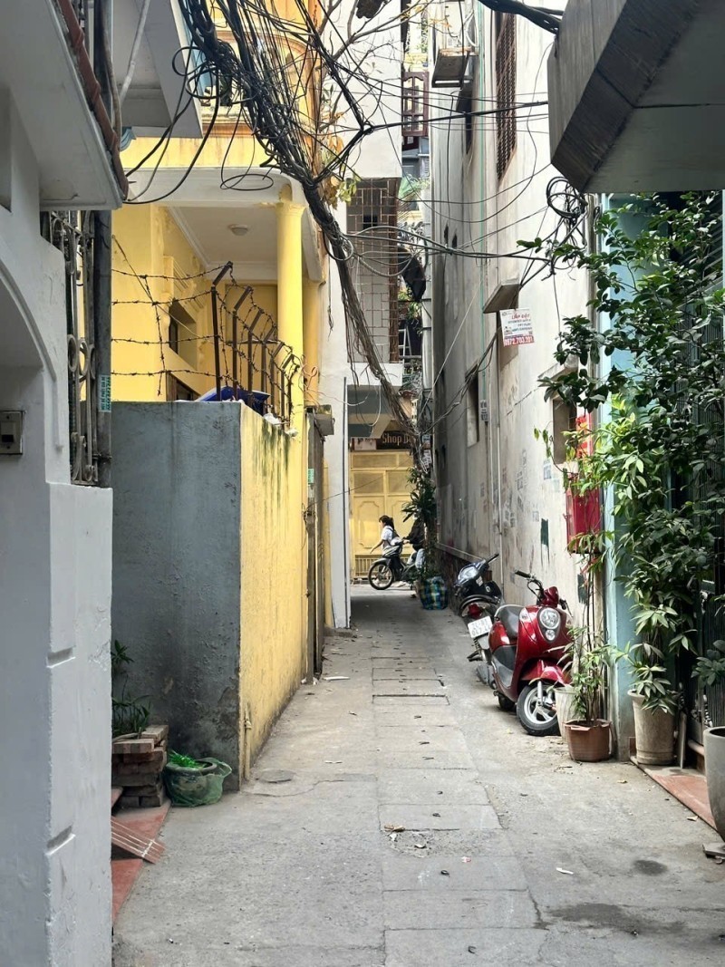 HIẾM – NHÀ MỚI ĐẸP Ở NGAY – NGÕ NÔNG – TRUNG TÂM HAI BÀ TRƯNG 3
