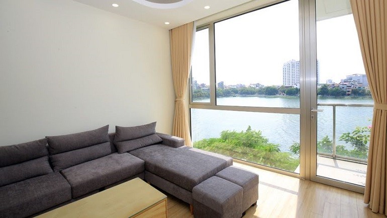 Cho thuê Căn hộ chung cư đường Quảng An, Phường Quảng An, Diện tích 180m², Giá 41.6 Triệu/tháng 2