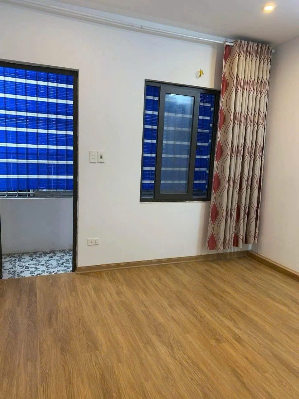 Cho thuê nhà ngõ 47 đường Khương Trung Thanh Xuân 40m x 4T giá 12.5tr FULL ĐỒ 2