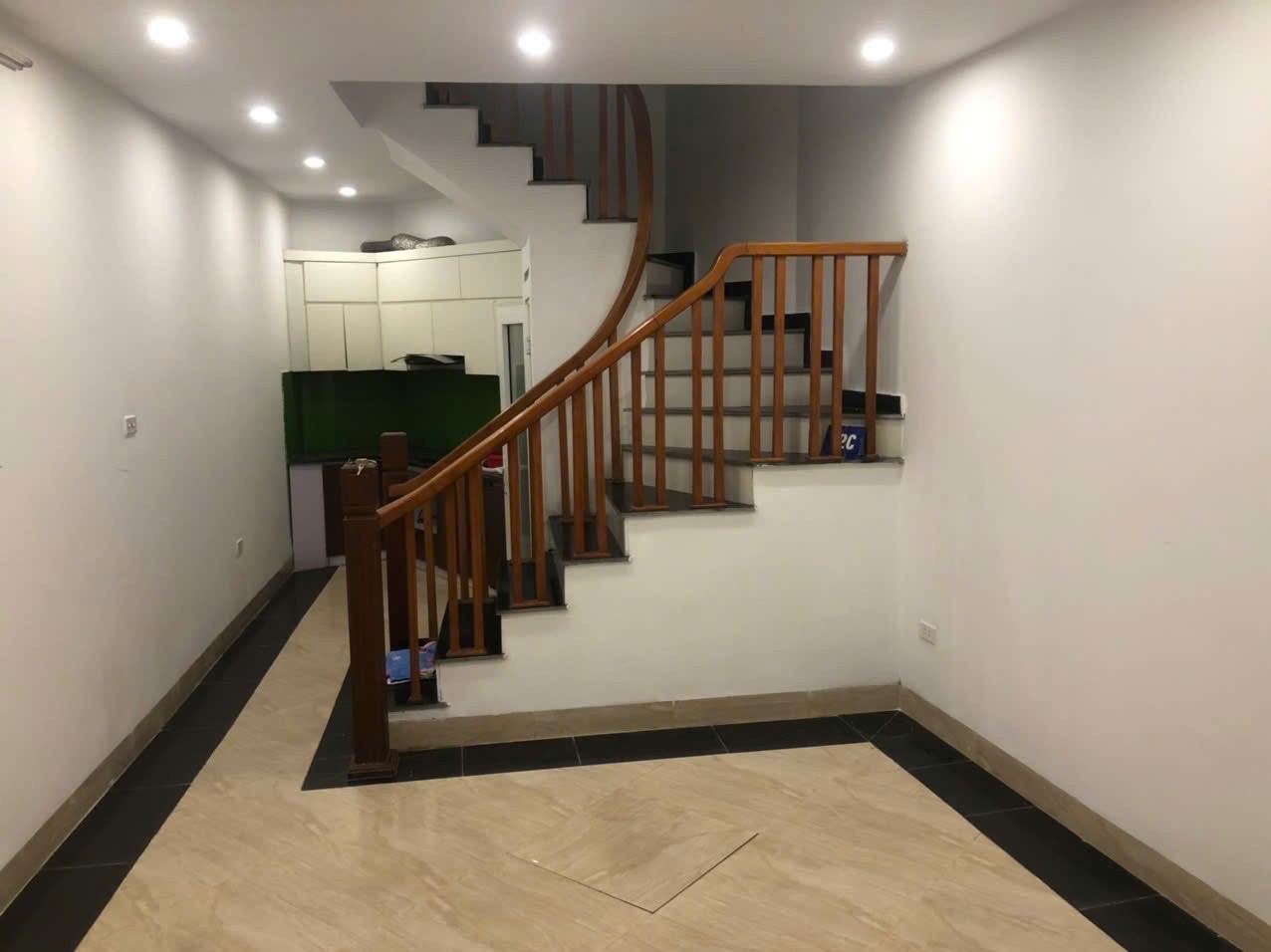 Cho thuê nhà riêng ngõ 8 Phú Đô, Lê Quang Đạo, Nam Từ Liêm  35m x 5T giá 11 triệu
