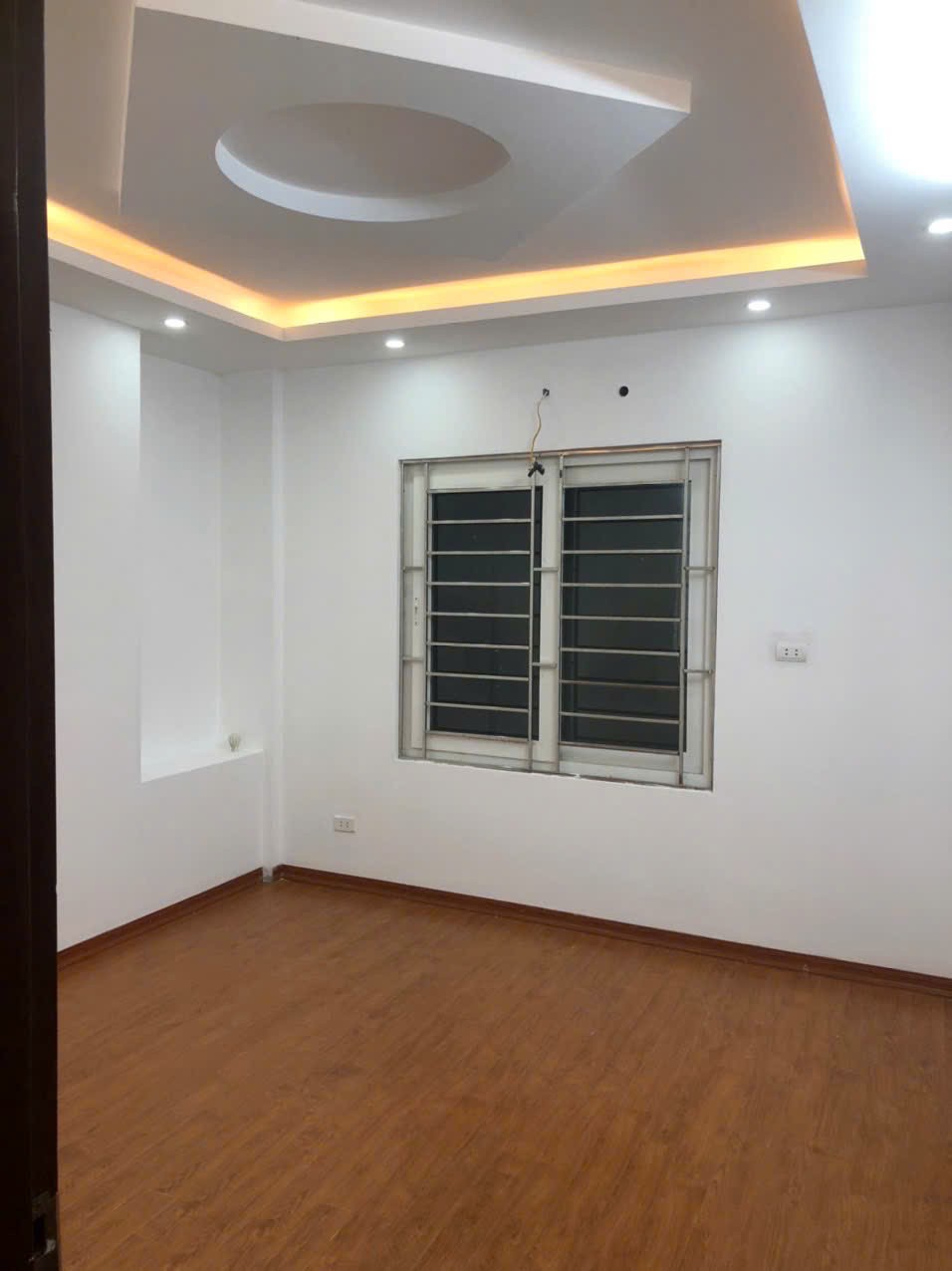 Cho thuê nhà riêng ngõ 8 Phú Đô, Lê Quang Đạo, Nam Từ Liêm  35m x 5T giá 11 triệu 5