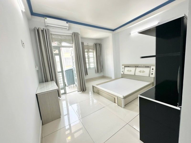 Bán nhà mặt phố đường số 27, Hiệp Bình Chánh, Thủ Đức, TP HCM. DT 100m2, 3 tầng. Giá 11.6 tỷ, SHR 4