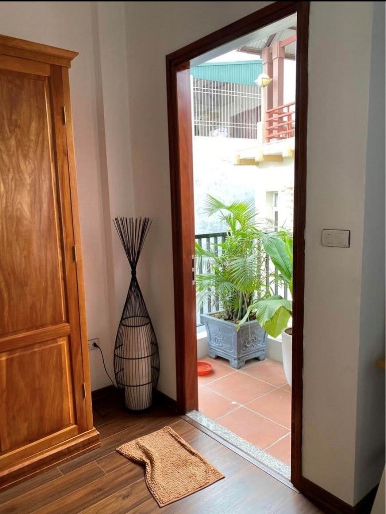 Cho thuê Căn hộ chung cư đường Tứ Liên, Phường Tứ Liên, Diện tích 50m², Giá 11 Triệu/tháng 7