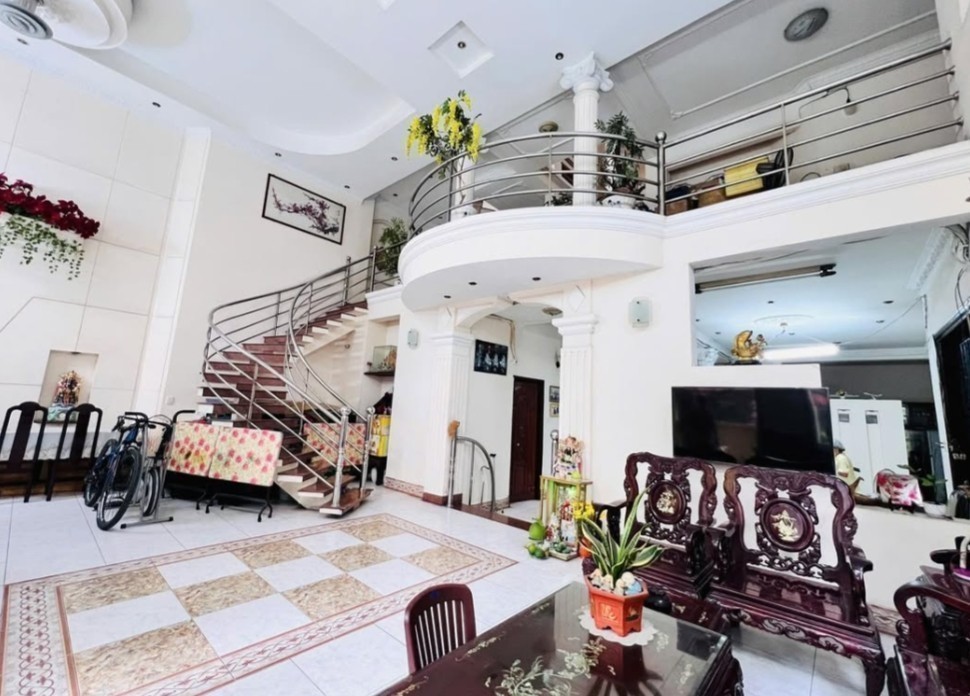 VILLA ĐƯỜNG PHAN XÍCH LONG - 3 TẦNG 241m2 8PN - 38 TỶ 15