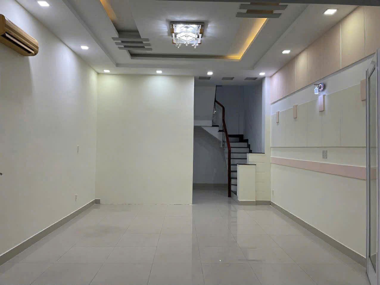 NHÀ LÊ VĂN SỸ Q3 - LÔ GÓC THOÁNG SÁNG - 50m2 (4.6×11) - 4 PN MASTER 12