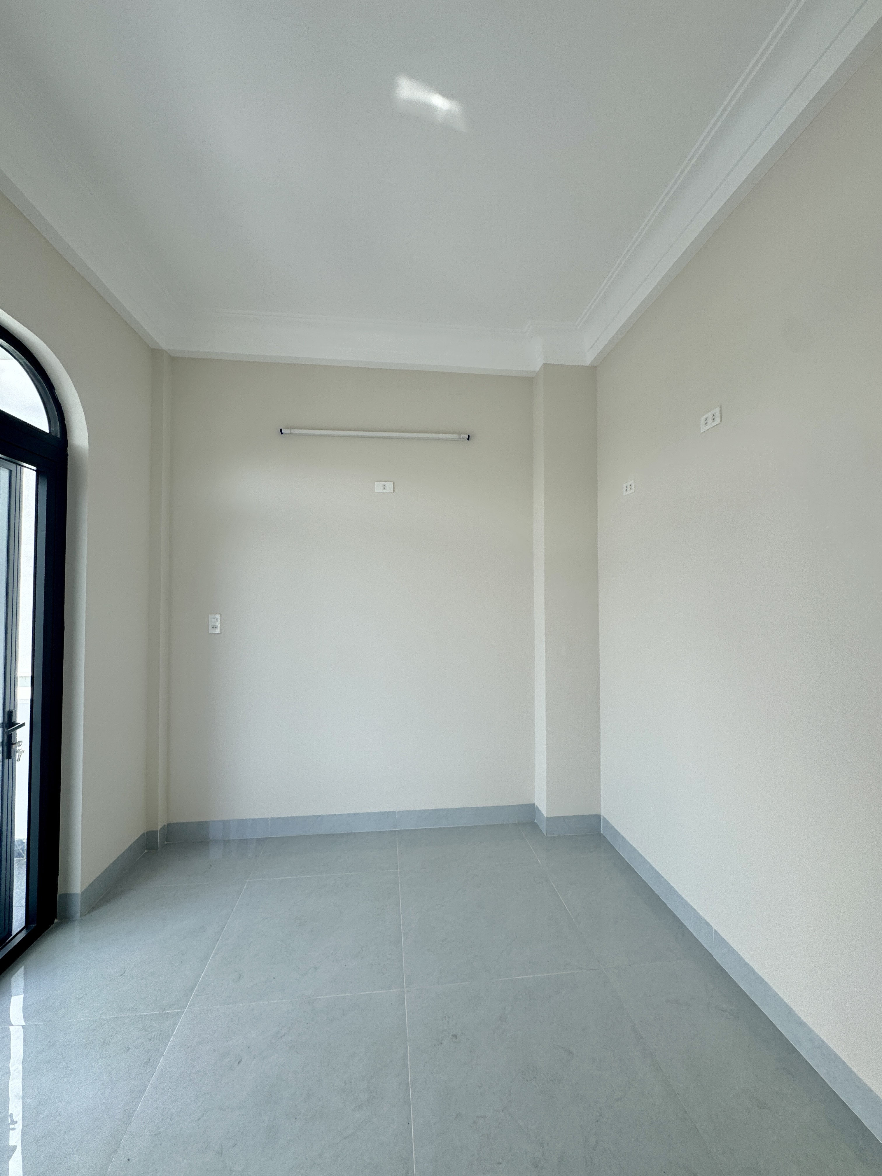 Cần bán Nhà mặt tiền đường Huỳnh Thúc Kháng, Phường Thị Nại, Diện tích 70m², Giá 6.95 Tỷ