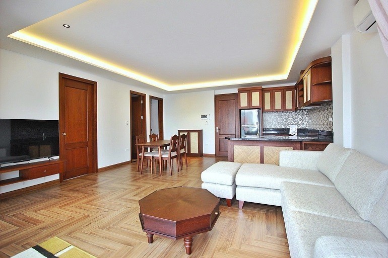 Cho thuê Căn hộ chung cư đường Đặng Thai Mai, Phường Quảng An, Diện tích 90m², Giá 28.6 Triệu/tháng