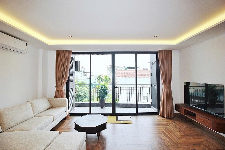 Cho thuê Căn hộ chung cư đường Đặng Thai Mai, Phường Quảng An, Diện tích 90m², Giá 28.6 Triệu/tháng 7