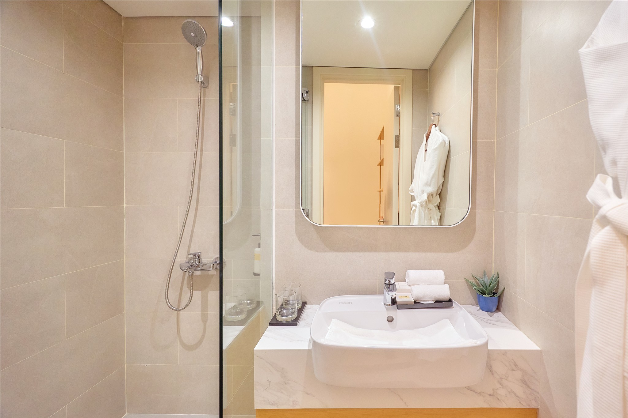 Cho thuê căn hộ mini duplex 1BR+ tại Sun Urban City Hà Nam 4