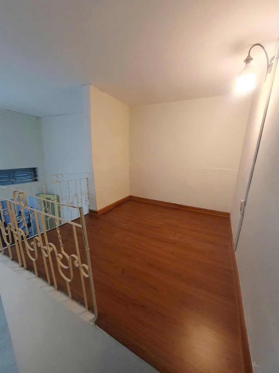 Cho thuê nhà phố Dương Khuê -  Mai Dịch quận Cầu Giấy 45m x 2T giá 9.5 triệu 2