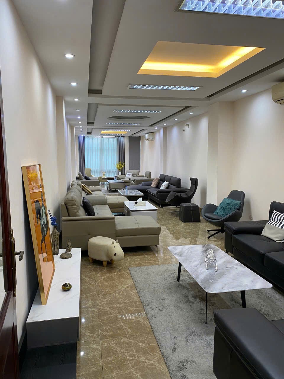 Cho thuê nhà Bạch Mai, Hai Bà Trưng 122m x 7 tầng THANG MÁY, PCCC, KD giá 85TR