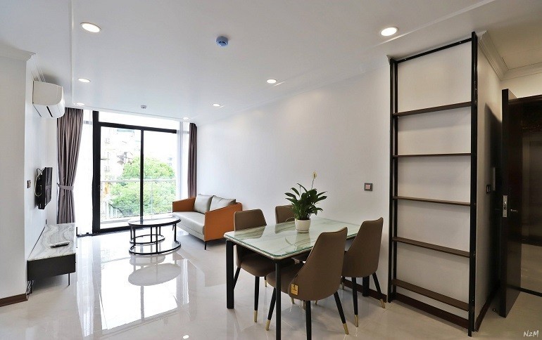 Cho thuê Căn hộ chung cư đường Nam Tràng, Phường Trúc Bạch, Diện tích 80m², Giá 19 Triệu/tháng 2