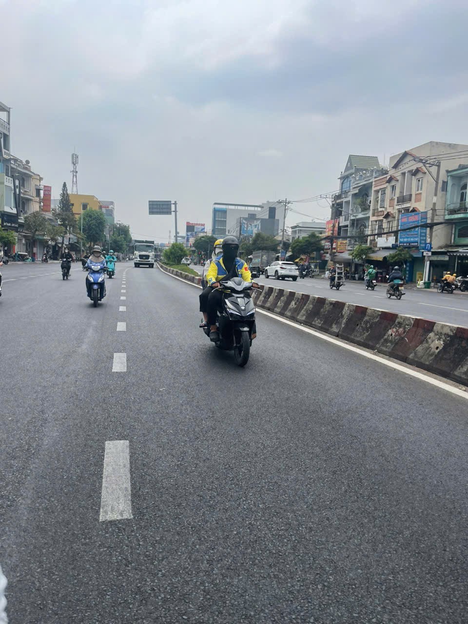 ÔNG ANH RUỘT KẸT TIỀN BÁN GẤP MT TÔ KÝ – GẦN CHỢ TÂN CHÁNH HIỆP, Q12 4