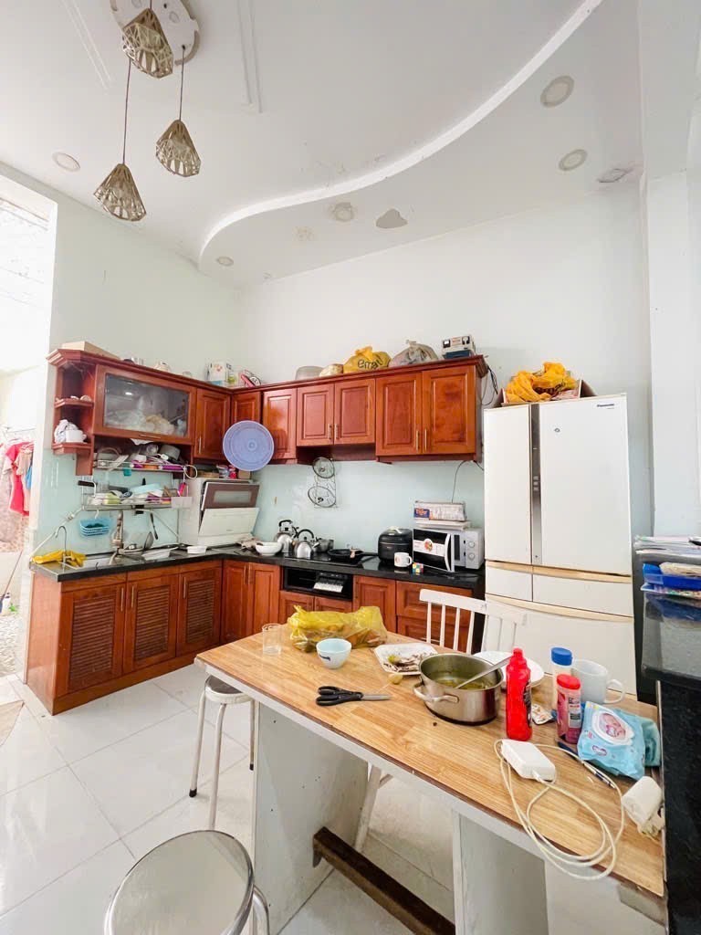 Bán nhà Tô Ký Quận 12 giá 4,25 tỷ – nhà đẹp, đường 6m ô tô, sổ hồng riêng 4