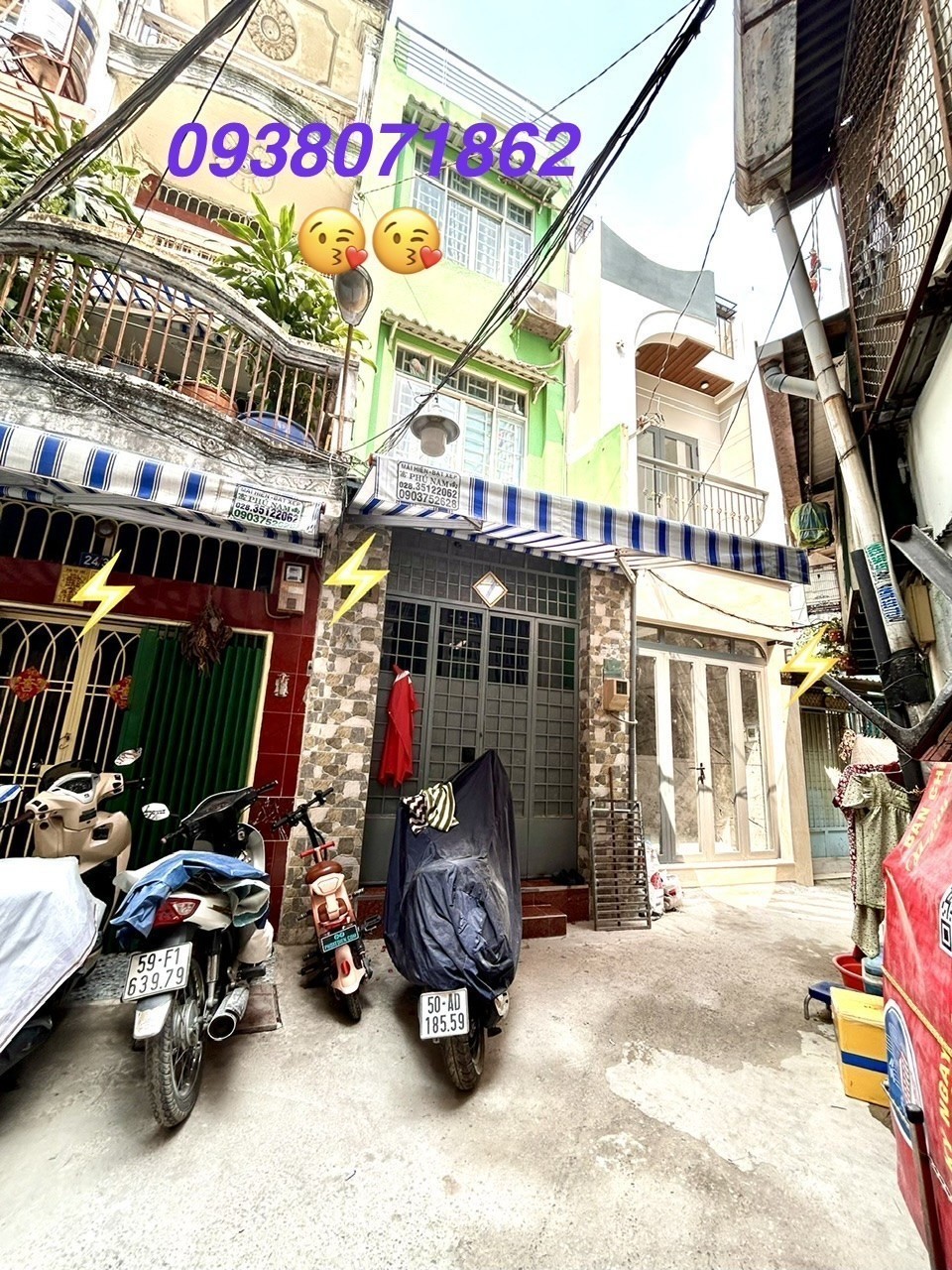 NHÀ ĐẸP KẾ BÊN MẶT TIỀN Đ.LÊ VĂN LINH- GẦN TRƯỜNG ĐH NGUYỄN TẤT THÀNH- NGÓ QUA THẤY CHỢ XÓM 3
