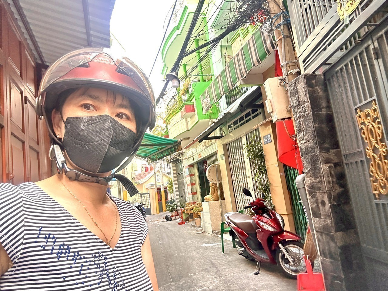 BÁN NHÀ 2 TẦNG NGANG NỞ HẬU 5.5M- Đ. DOÀN VĂN BƠ- LƯU THÔNG TÔN ĐẢN - VĨNH KHÁNH- HOÀNG DIỆU- GẦN