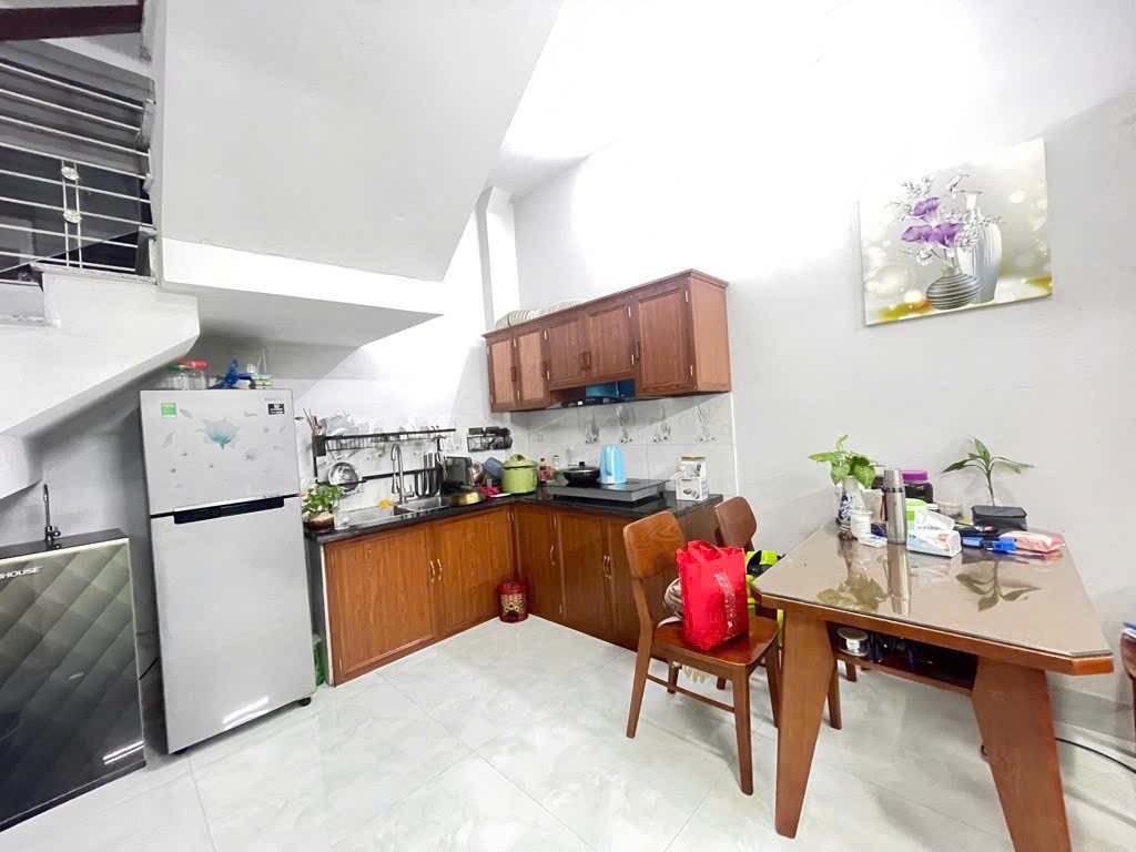 Chủ cần tiền - bán gấp nhà 3 tầng mới koong - Chi Đông, Mê Linh - chỉ 3.3 tỷ 2
