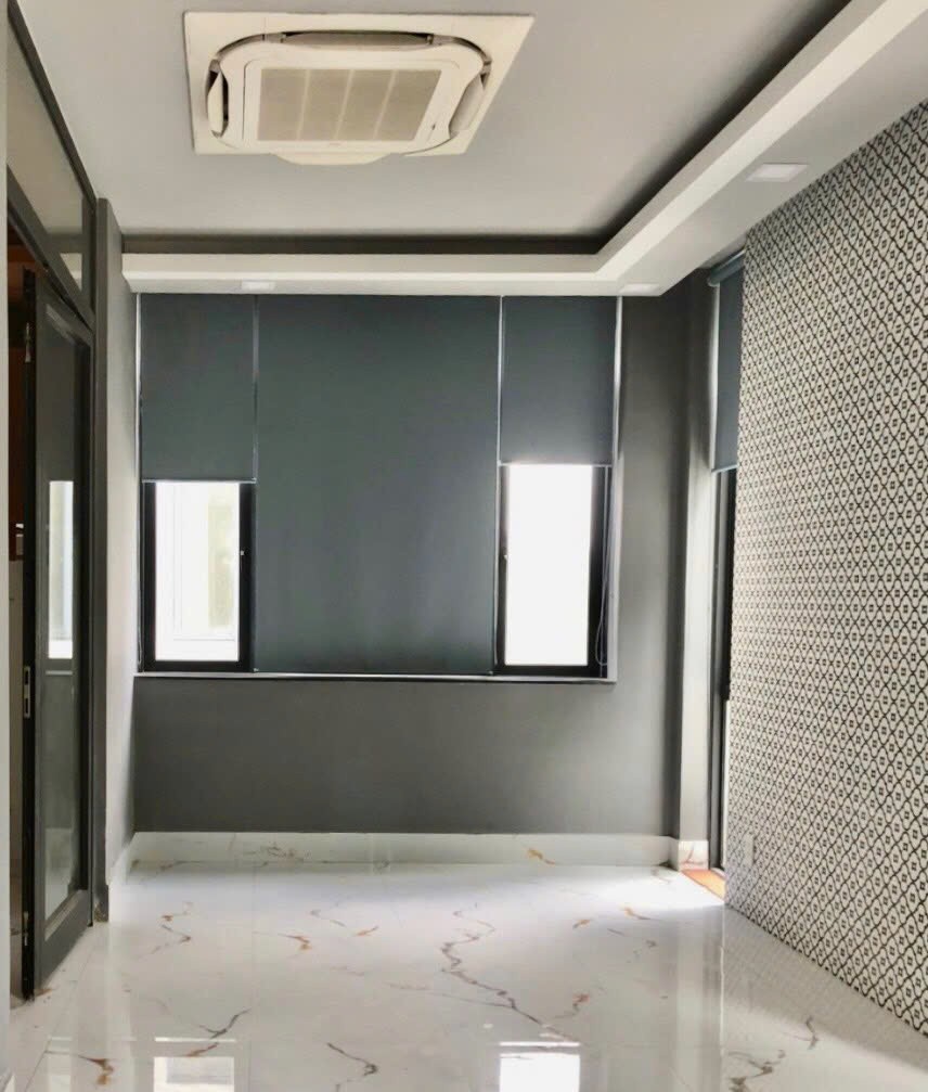 Cho thuê Biệt thự Phường Phú Hữu, Quận 9, Diện tích 400m², Giá 35 Triệu/tháng 8