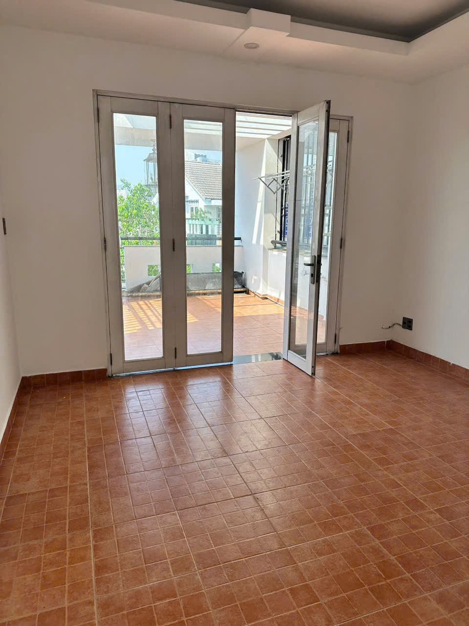 Cần bán Nhà mặt tiền Quận 2, Hồ Chí Minh, Diện tích 80m², Giá 23.8 Tỷ 2