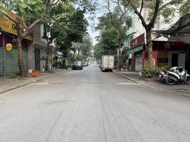 Bán Nhà Mặt Phố Kim Quan Thượng, Long Biên – 73,7m2 x 6 Tầng – Đường 15m – Kinh Doanh Đắc Địa – Sổ 3