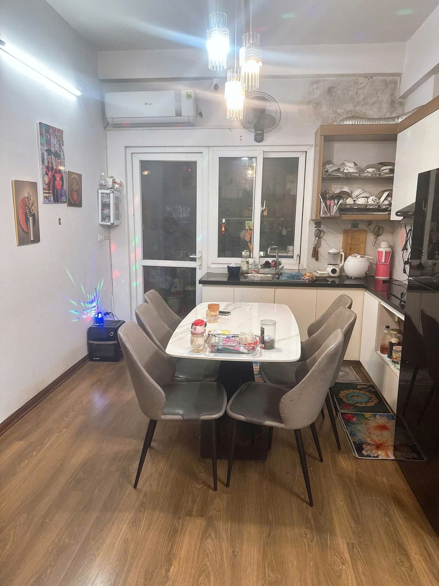 Bán gấp căn hộ chung cư 2Pn Thanh Hà-Hà Đông giá tốt 2