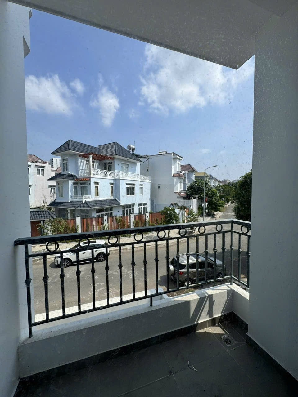 Cho thuê Nhà mặt tiền Quận 9, Hồ Chí Minh, Diện tích 144m², Giá 25 Triệu/tháng