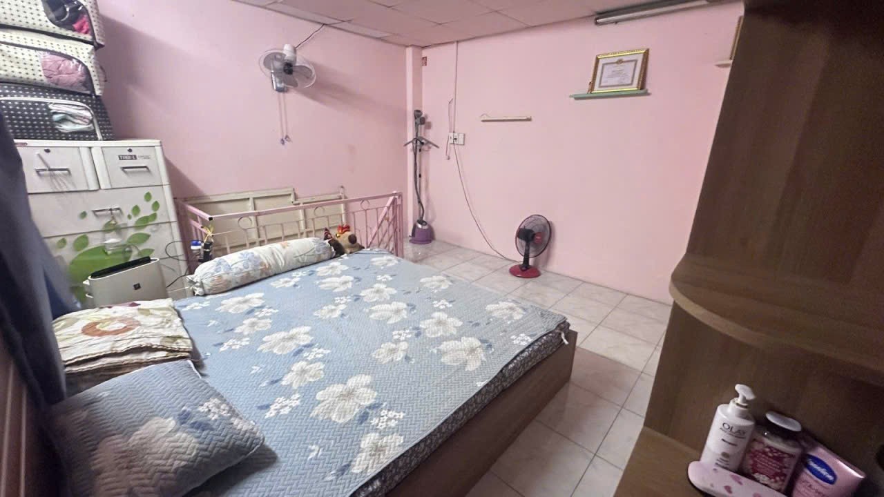 Bán nhà 1 trệt 1 lầu, SHR hoàn công đủ, ban công rộng, giá 1.9 tỷ 11
