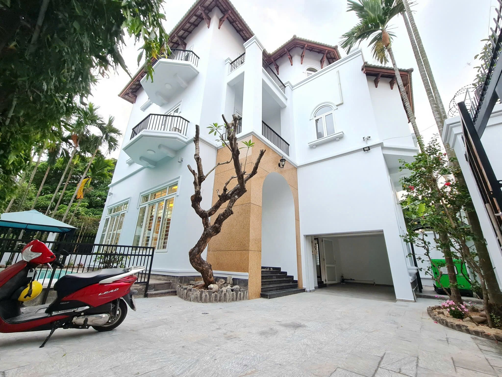 Cho thuê Biệt thự Phường Thảo Điền, Quận 2, Diện tích 450m², Giá 85 Triệu/tháng 2