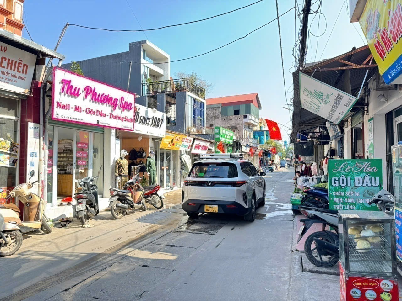 Bán Đất Thôn Gia Trung - Quang Minh, Có Nhà Cấp 4 Đang Kinh Doanh - Sát KCN Quang Minh 3