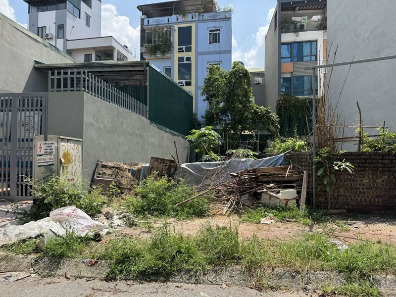 Đất phân lô Thạch Bàn 75m2: Vị trí đắc địa, giao thông thuận tiện, đón cầu Trần Hưng Đạo 5