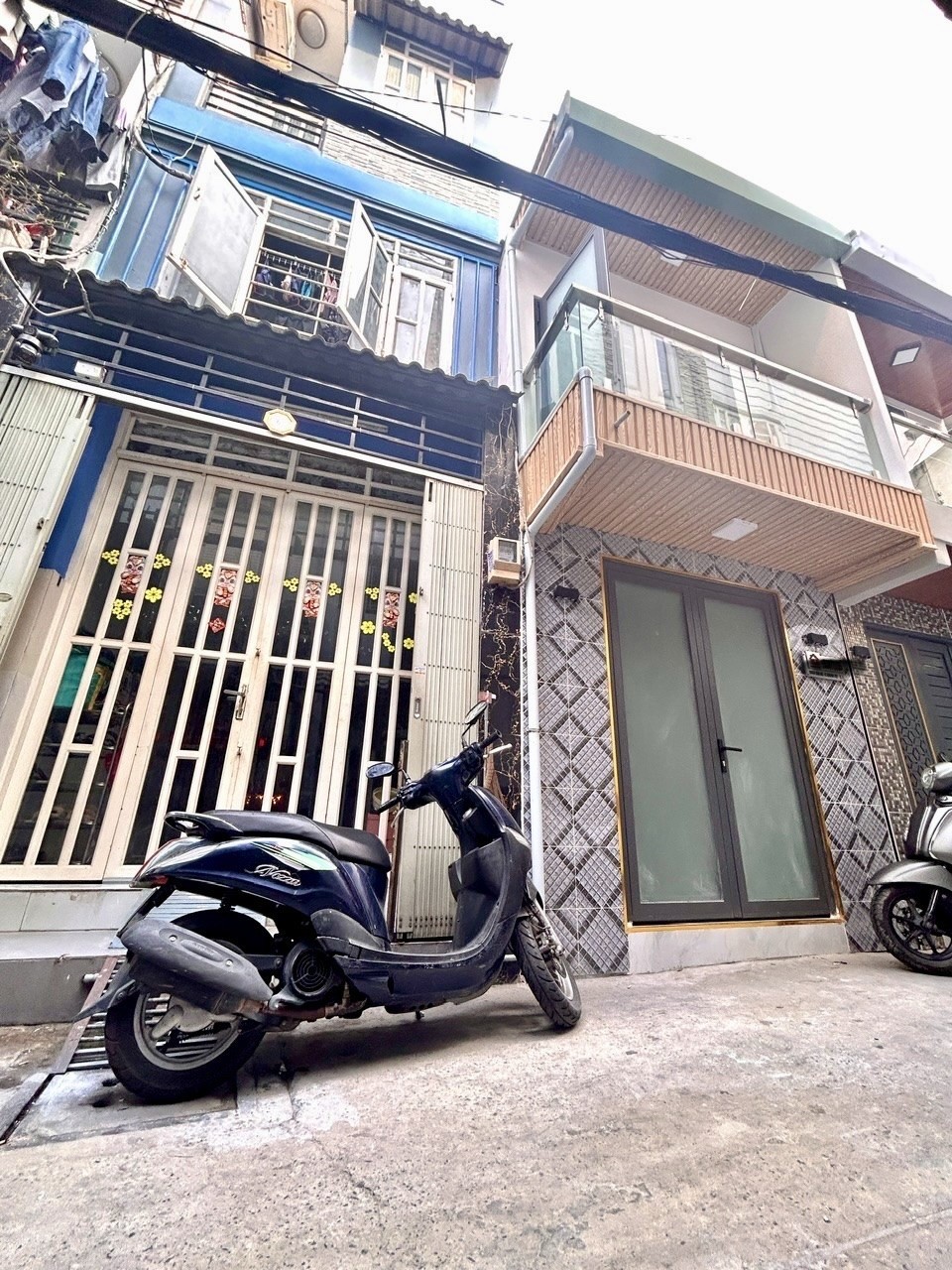 BÁN  NHÀ MỚI  VÀO Ở NGAY- CHỈ 2 .65T- Đ.ĐOÀN VĂN BƠ- GẦN CHỢ 200 Đ.XÓM CHIẾU- HƯỚNG RA TÔN ĐẢN- 5