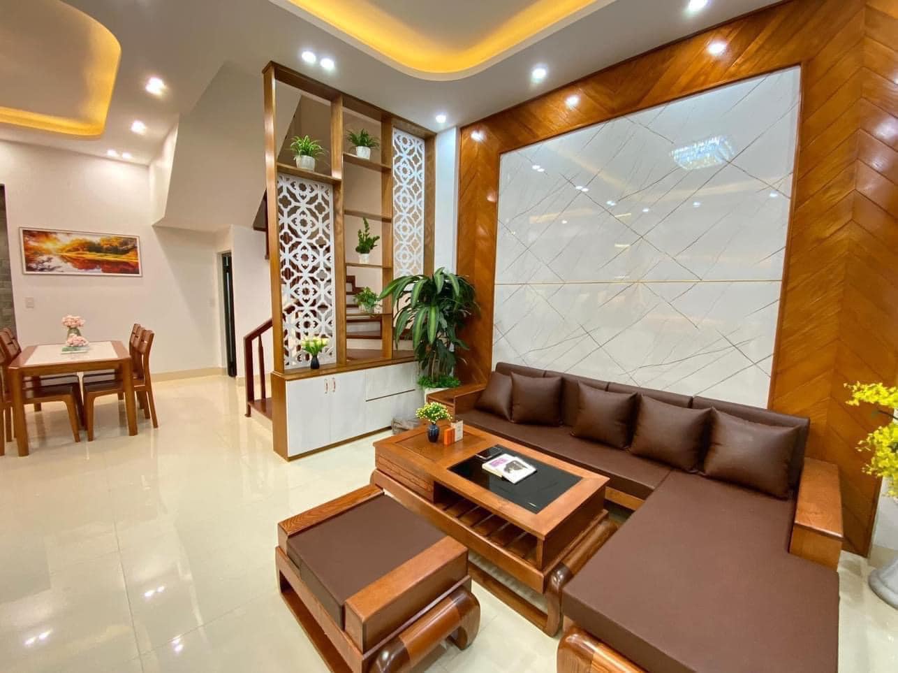 Cho thuê nhà 4 tầng khu Hà Hải, phường Lê Thanh Nghị, TP HD, 3 ngủ, mặt đường to