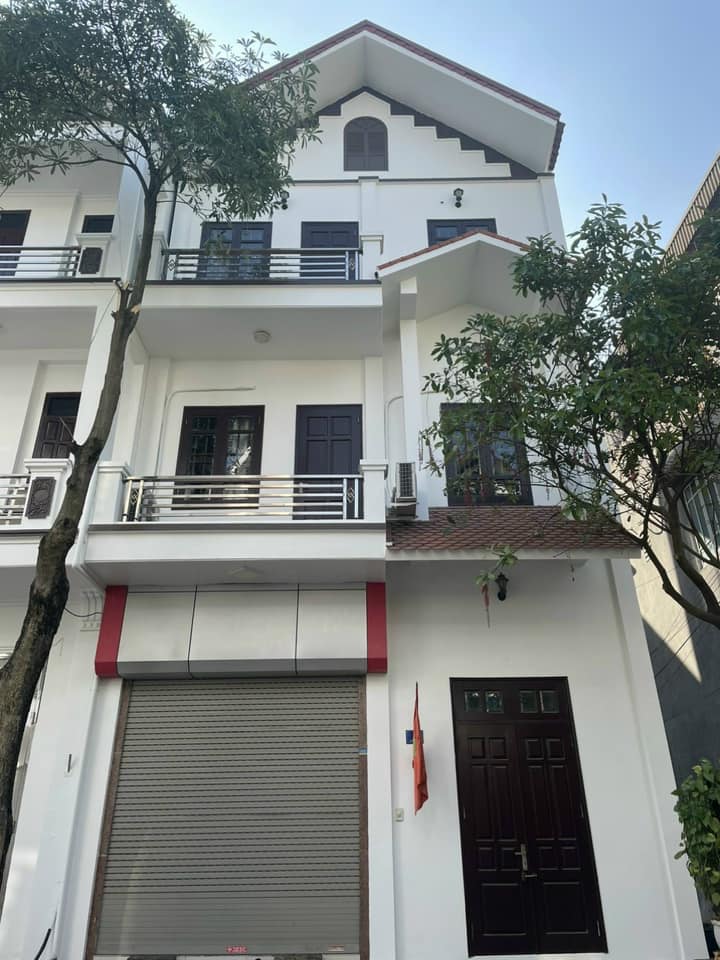 Bán nhà KĐT Vạn Phúc, ph Thanh Bình, TP HD, 3 tầng, 56m2, mt 6.4m, 4 ngủ, đường + hè 10.5m