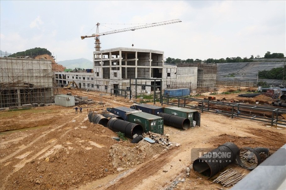Bán lô đất 3,1ha và 800m2 công trình văn phòng đang hoàn thiện, tại Hưng Hà, giá 1,2tr/m2 1