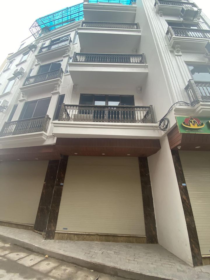 Bán nhà phố Minh Khai, Hai Bà Trưng, thang máy, ô tô tránh 5 tầng 34 m2 giá 5.5 tỷ 1