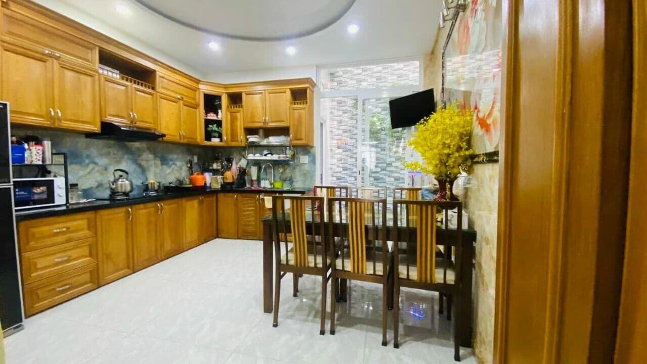 XH VÀO NHÀ! Bán Nhà 5 Tầng Cực Đẹp Nguyễn Tri Phương, 51m2 (4x12.8m), 10 Tỷ TL 2