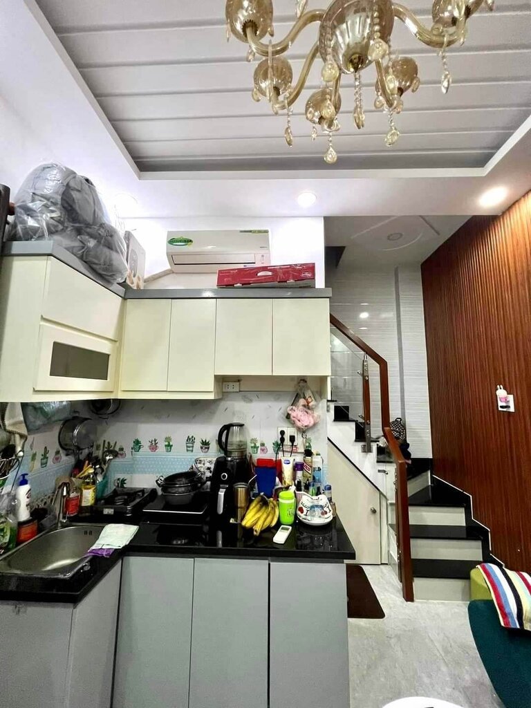 Chủ ngộp bank bán gấp nhà nhỏ Huỳnh Văn Nghệ đầy đủ công năng chỉ hơn 1 tỷ. 2