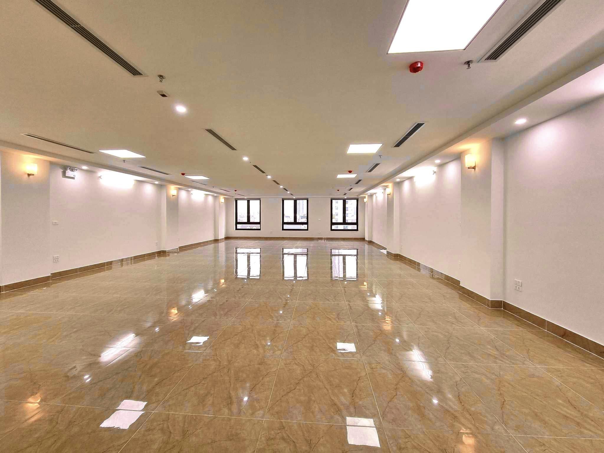 Bán nhà mp Tô Vĩnh Diện,Thanh Xuân,2thoáng-KD-vỉa hè-thang máy-MT:9m, 110m2x7T, giá 48 tỷ. 2