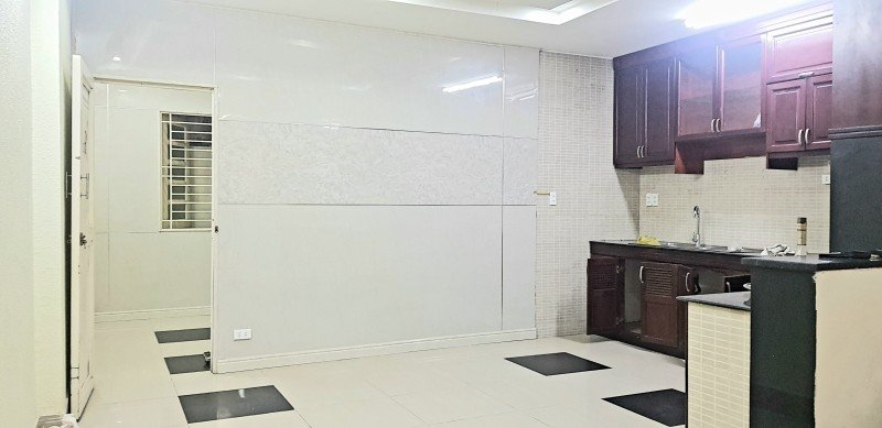 Bán nhà hẻm ô tô CMT8 Quận 10, 5 tầng, 62m2, ngang 5m, giá rẻ 2