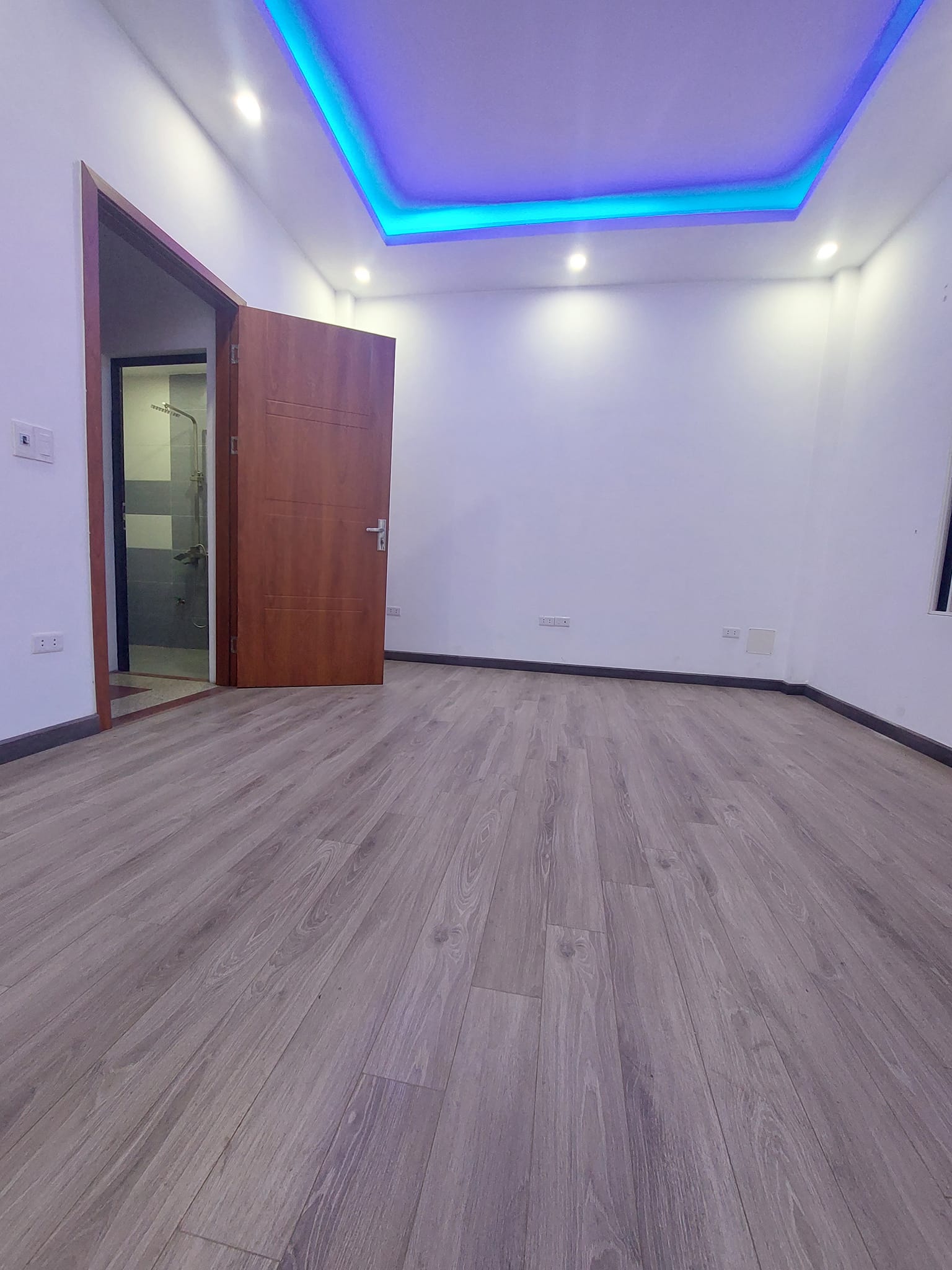 BÁN NHÀ MỄ TRÌ- TỪ LIÊM 36M2x5TẦNG- CÁCH ĐƯỜNG ÔTÔ 10M, NGÕ RỘNG- GIÁ 3,55TỶ 2