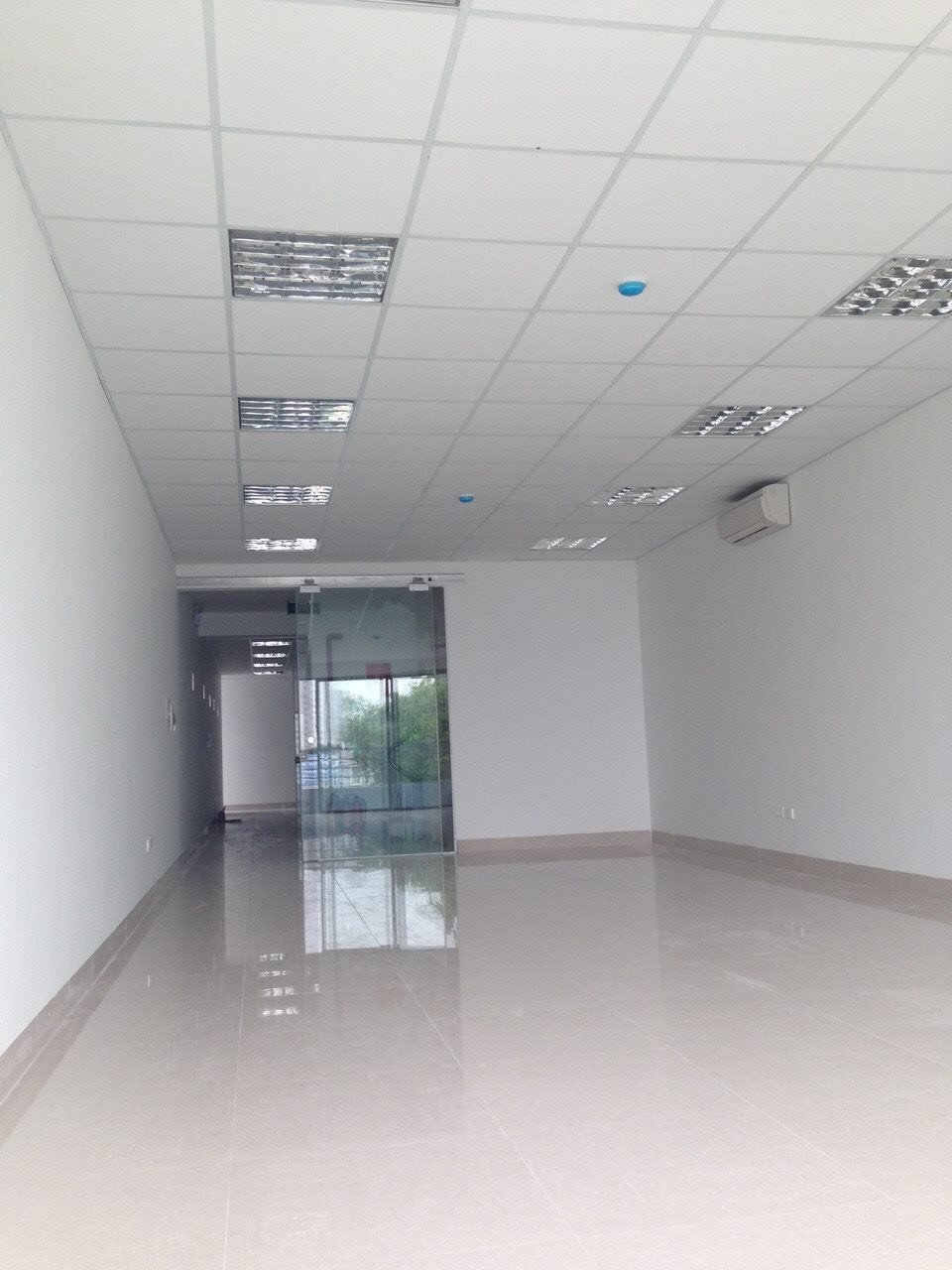 Cho thuê văn phòng, MBKD, cửa hàng DT 40m2, 50m2, 90m2 tại mặt phố Trần Xuân Soạn, Hà Nội 3
