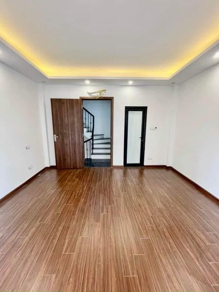 Cần bán Nhà ở, nhà cấp 4, nhà hẻm Phường Long Biên, Long Biên, Diện tích 55m², Giá 6.6 Tỷ 3