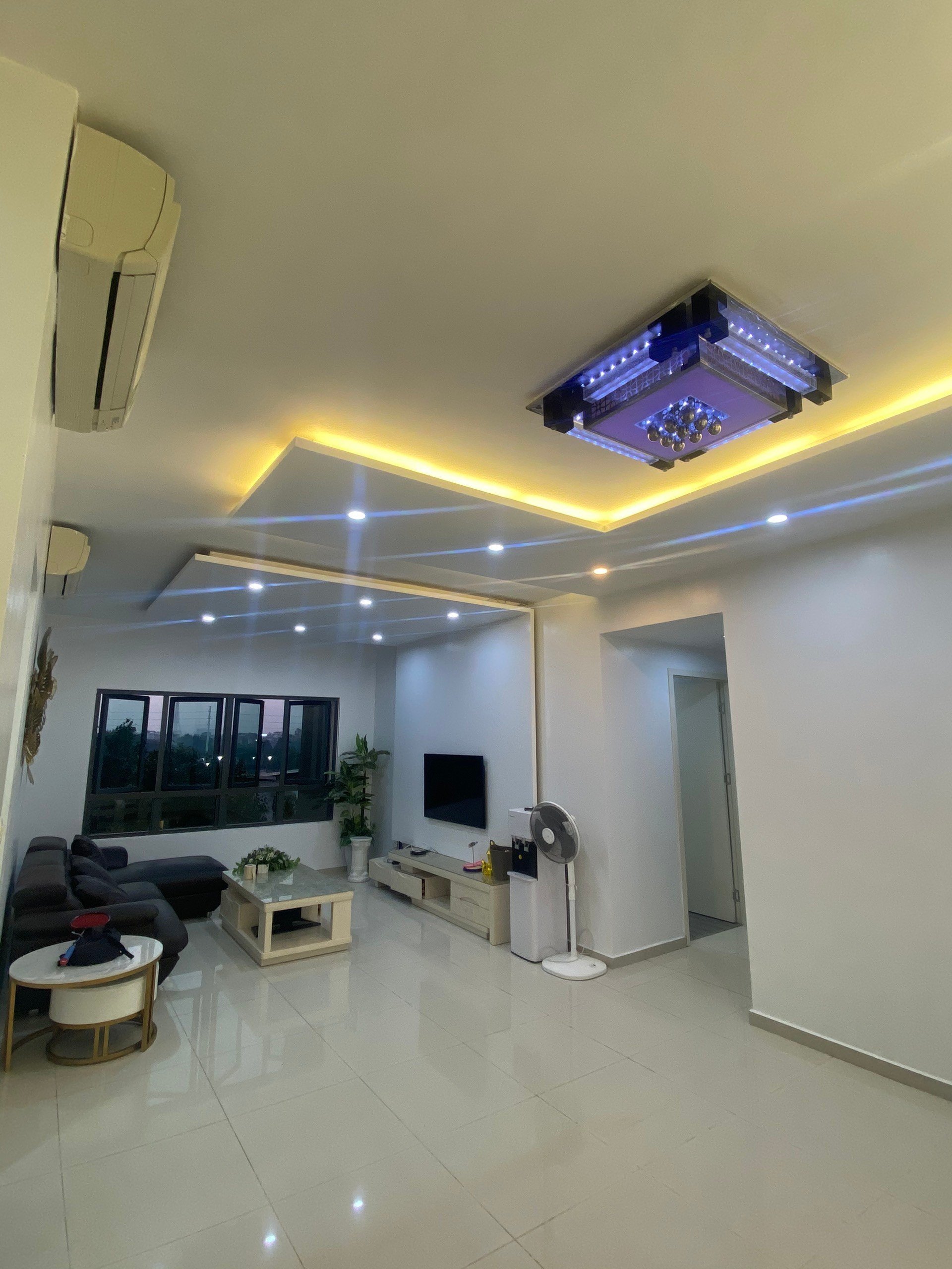 Cắt lỗ căn 3PN Mulberry Lane view hồ trung văn , bán full đồ + slot oto giá chỉ 3, 4 tỷ.