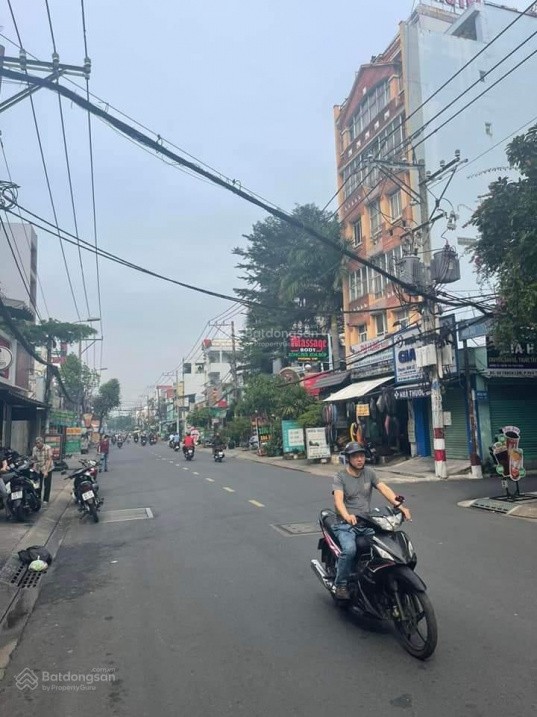 Cần bán Nhà mặt tiền đường Nguyễn Thị Tú, Phường Bình Hưng Hòa B, Diện tích 68m², Giá 8.3 Tỷ 1