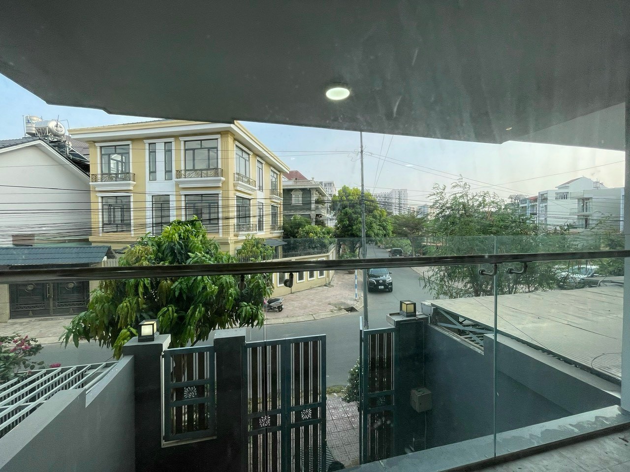 Cần bán Nhà mặt tiền đường Liên Phường, Phường Phú Hữu, Diện tích 90m², Giá 9.8 Tỷ 7